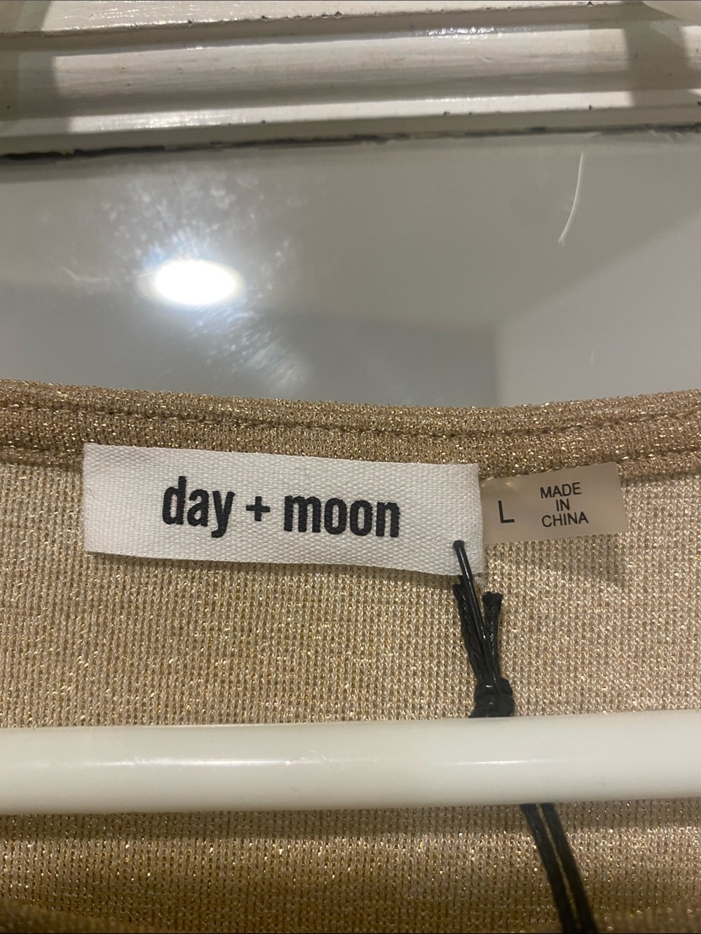 Day t Moon size Junior Large top New With Tags - Picture 2 of 4